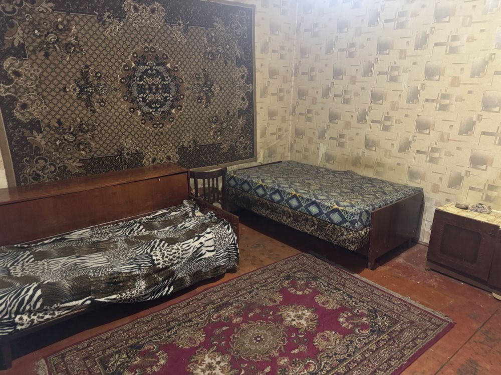 Здам кімнату,без власника,1-й,2-м людям. Косметичний стан.Вільна.