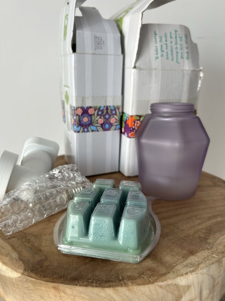 Scentsy pretty in purple zapach podgrzewacz