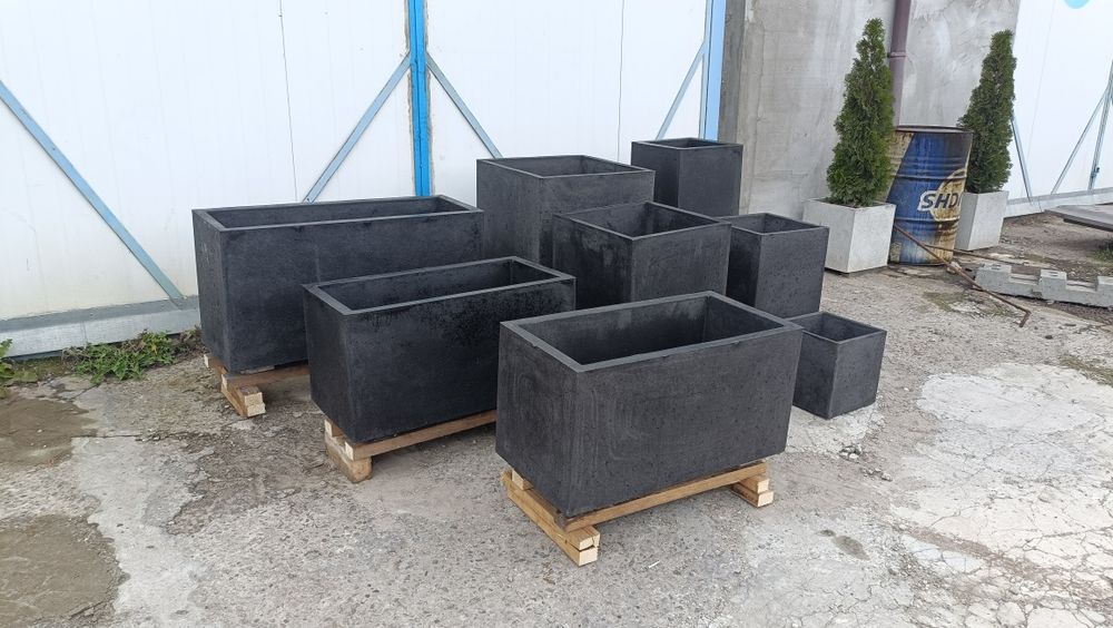 Кашпо горщик ваза урна ландшафтний дизайн