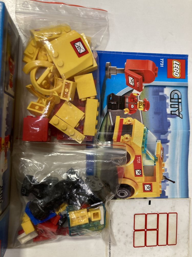 Lego city listonosz 7731
