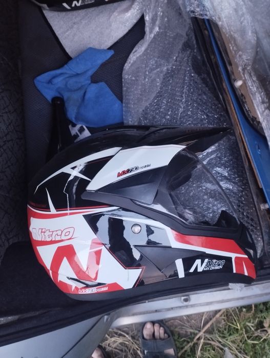 Продам шоломи Нітро