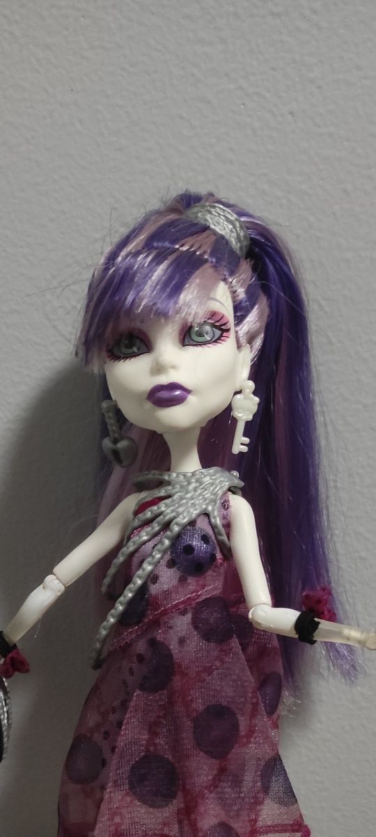 Monster High lalka spectra dot dead gorgeous