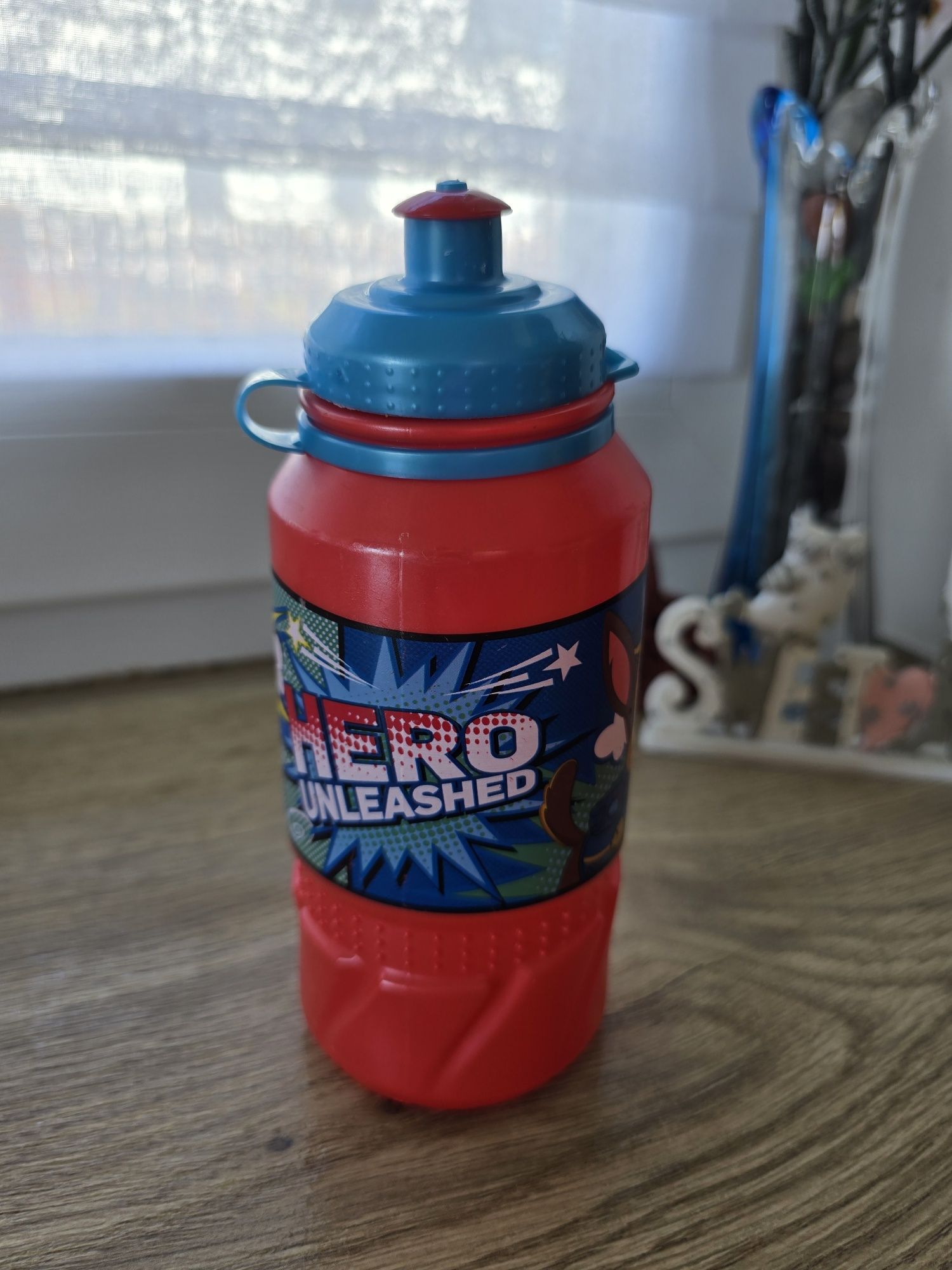 Kubek  z ustnikiem Psi Patrol nowy 400ml.