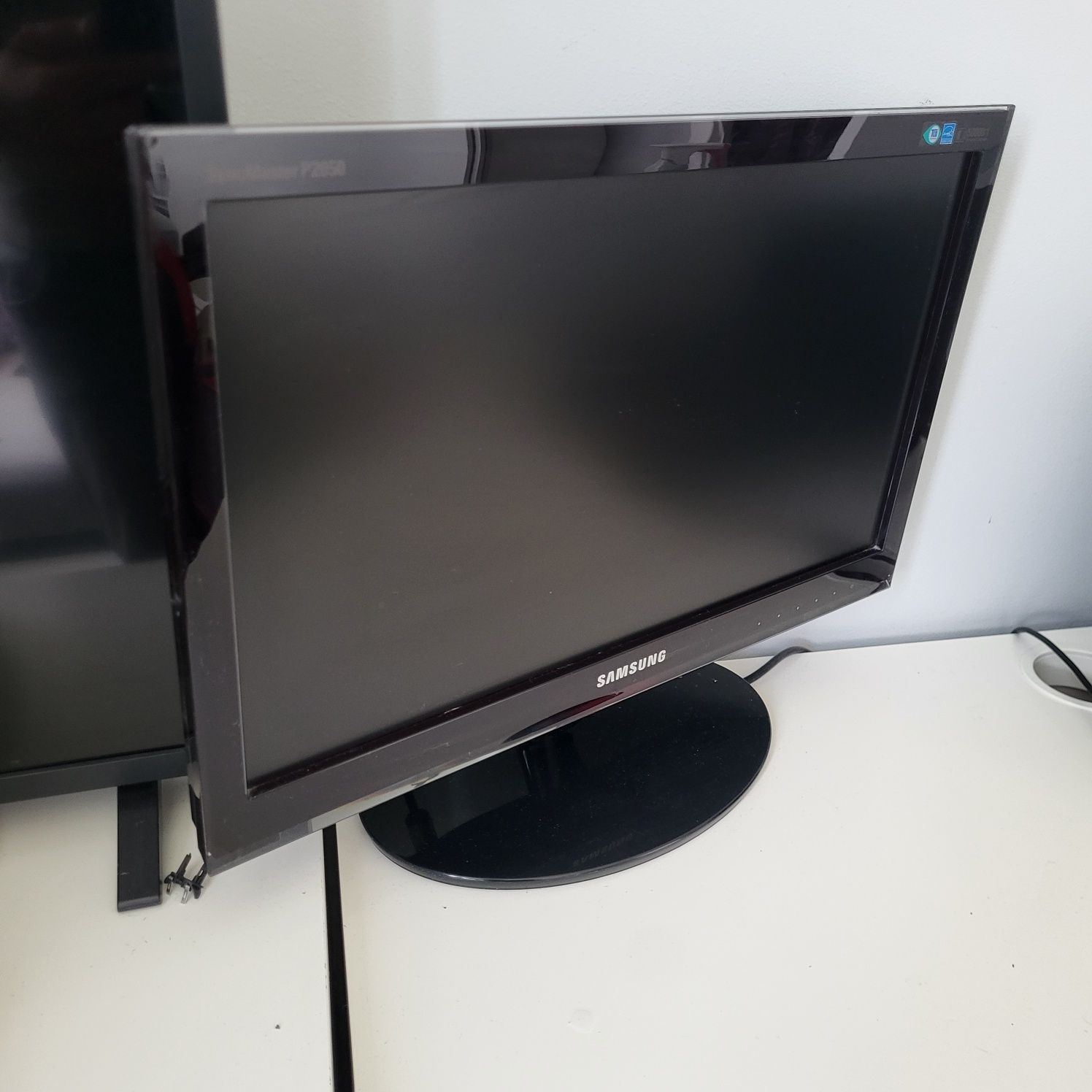 Monitor Samsung SyncMaster p2050 20 cali