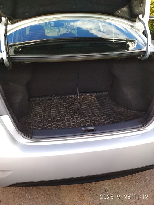 Автомобіль Nisan sentra