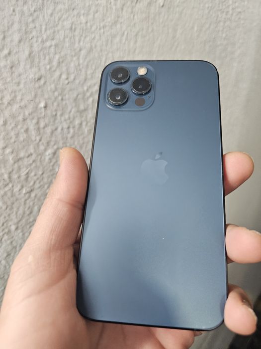 Iphone 12 pro..256gb