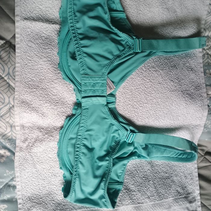 Biustonosz damski,bpc 105 D