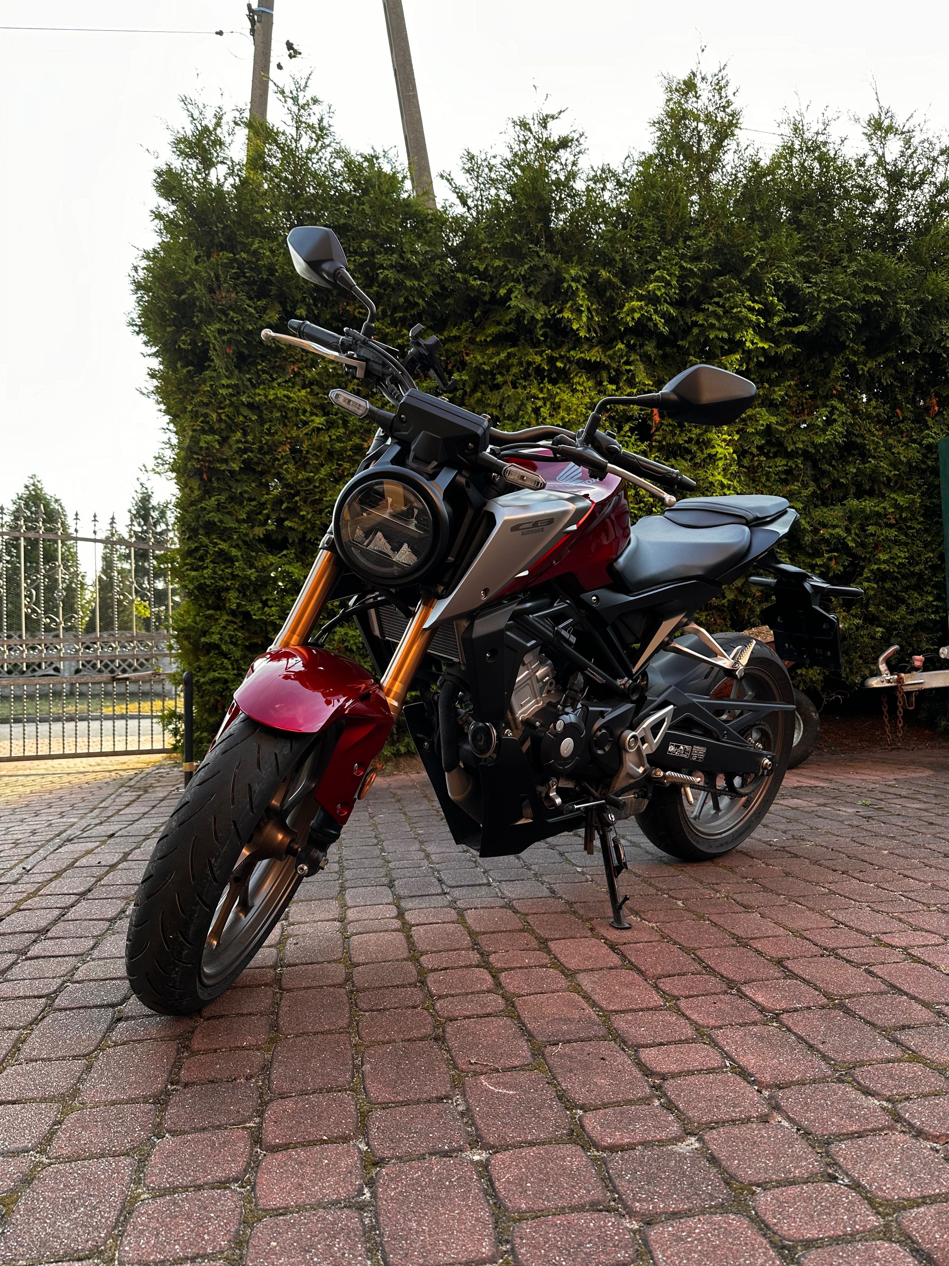 Honda cb125r 2022r