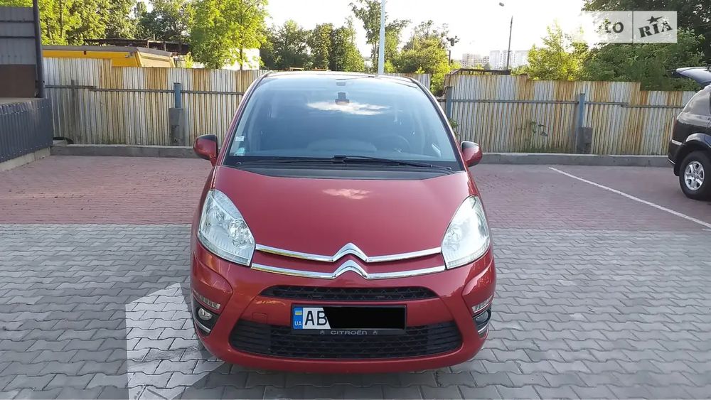 Продам citroen c4 picasso 1.6hdi