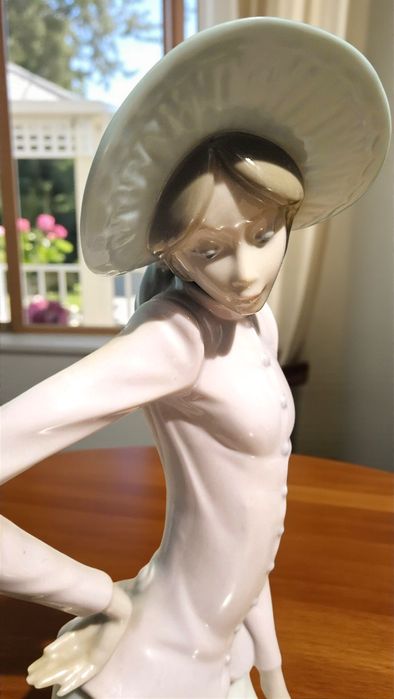 Figurka porcelanowa Nao Hiszpania