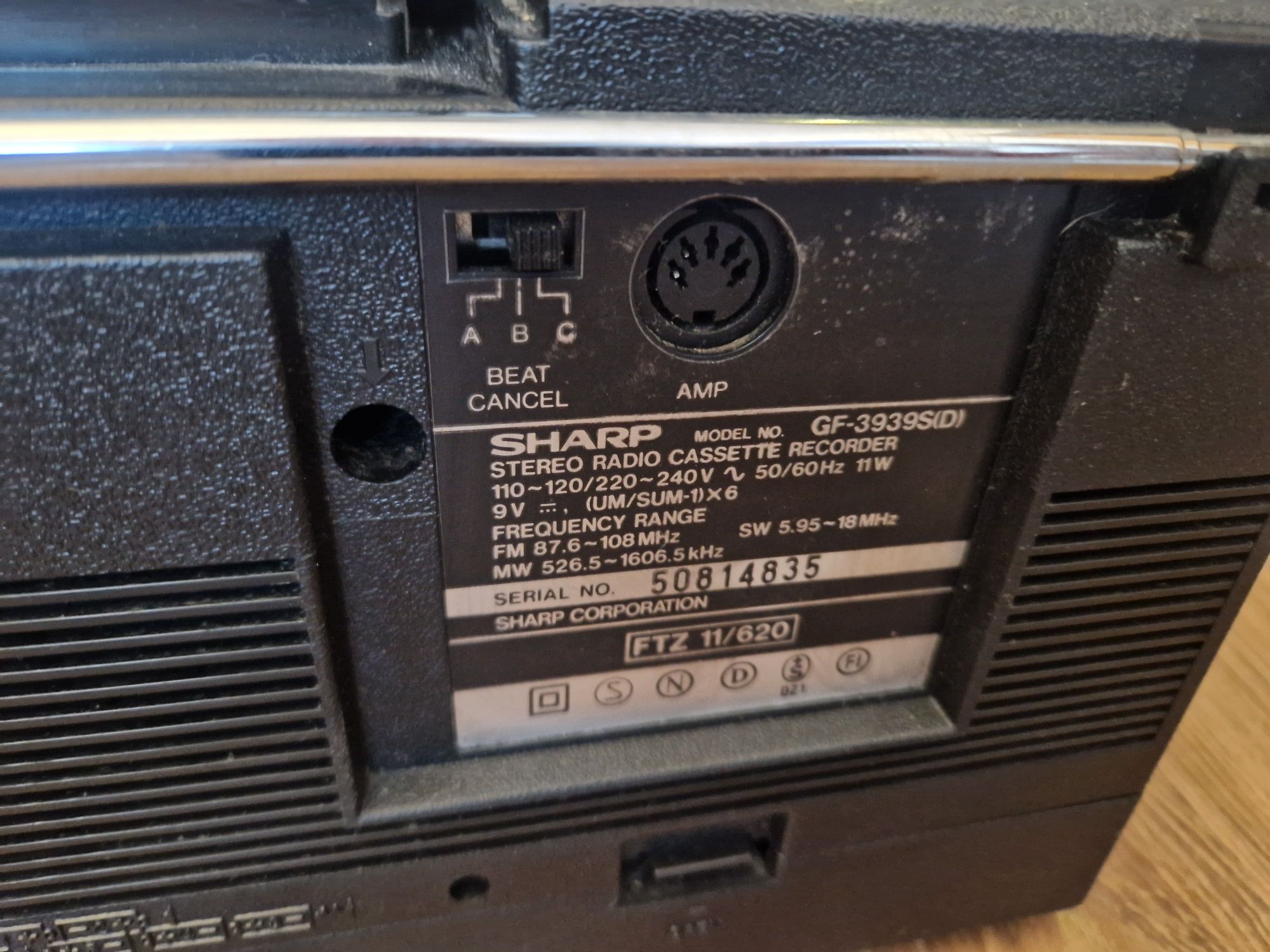 Prl radiomagnetofon SHARP  ge3939
