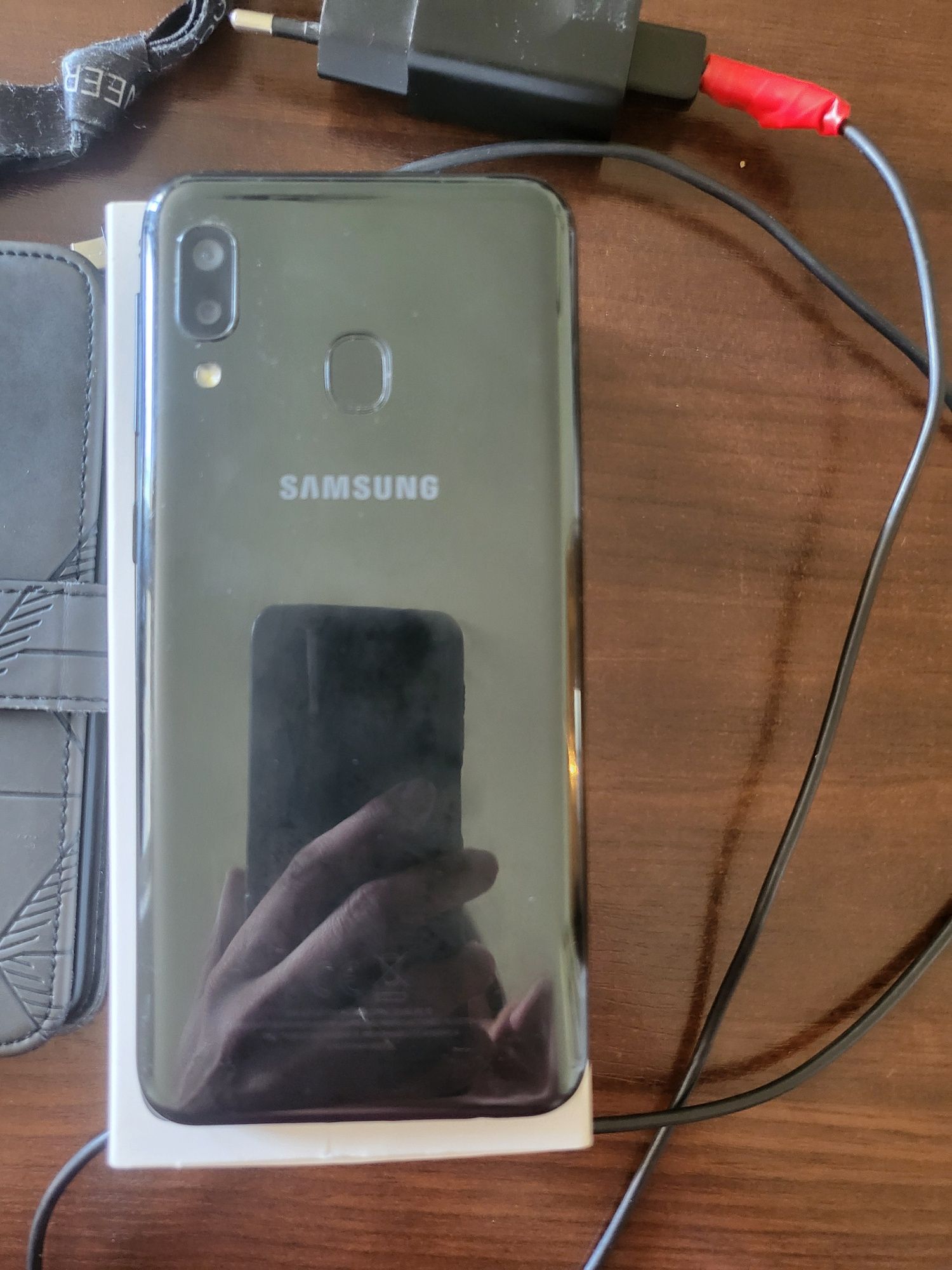 Samsung A20e sprzedam