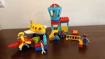 LEGO Duplo samolot, lotnisko