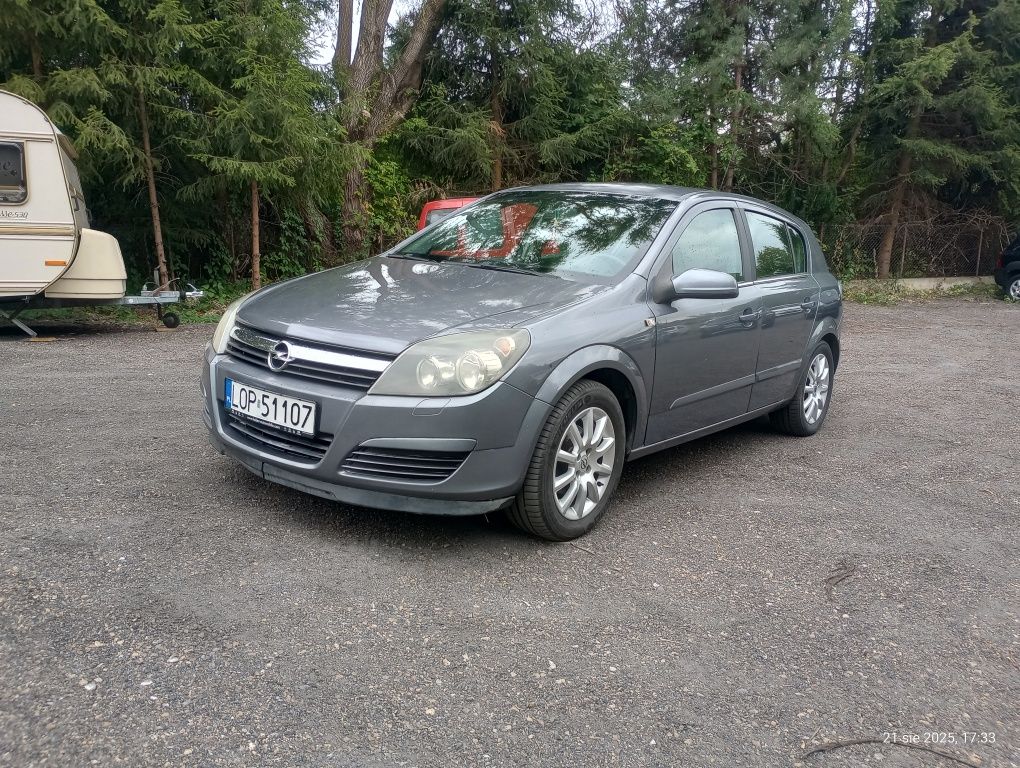 Opel Astra h 1.6 benzyna *Alu*klima*zarejestrowana*