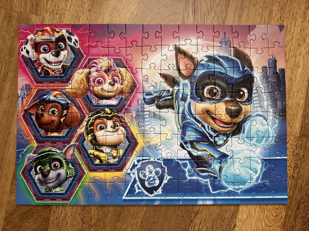 Paw Patrol puzzle + prasowanka koralikowa gratis