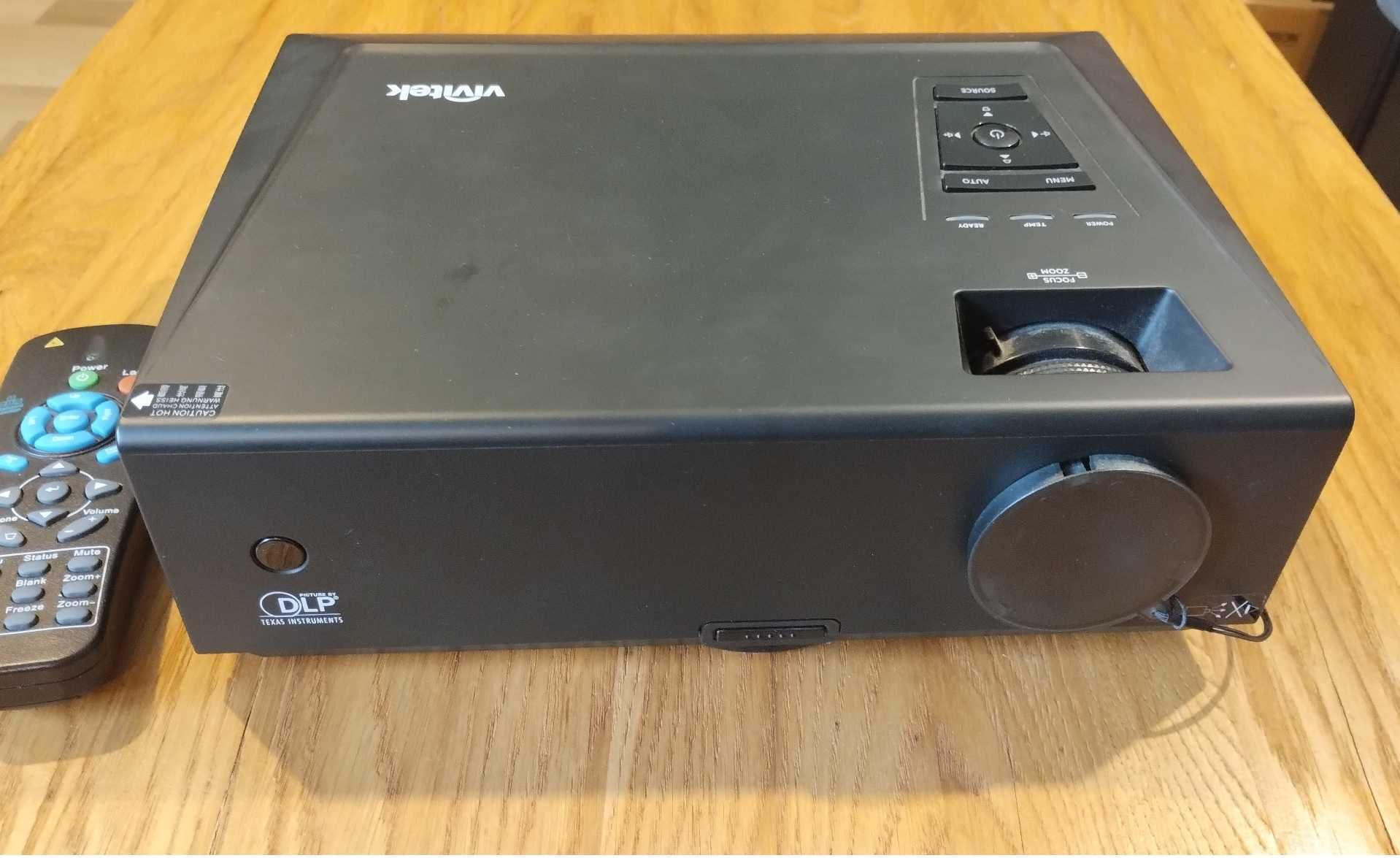 Projektor Vivitek D832MX, uszkodzona matryca , 126h