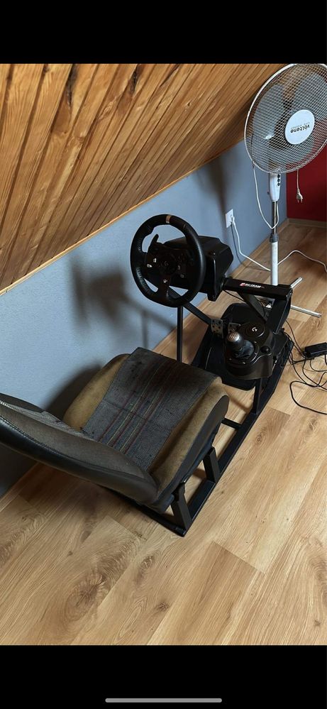 Kierownica logitech G920 z pedałami i shifterem