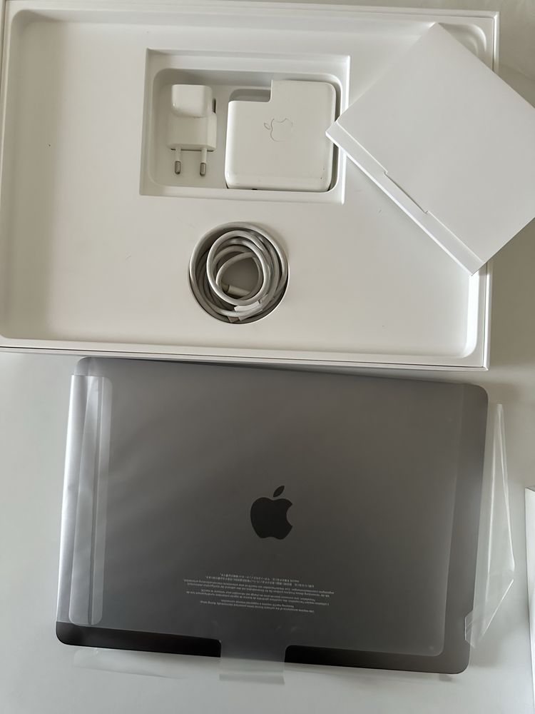 MacBook Pro A1708