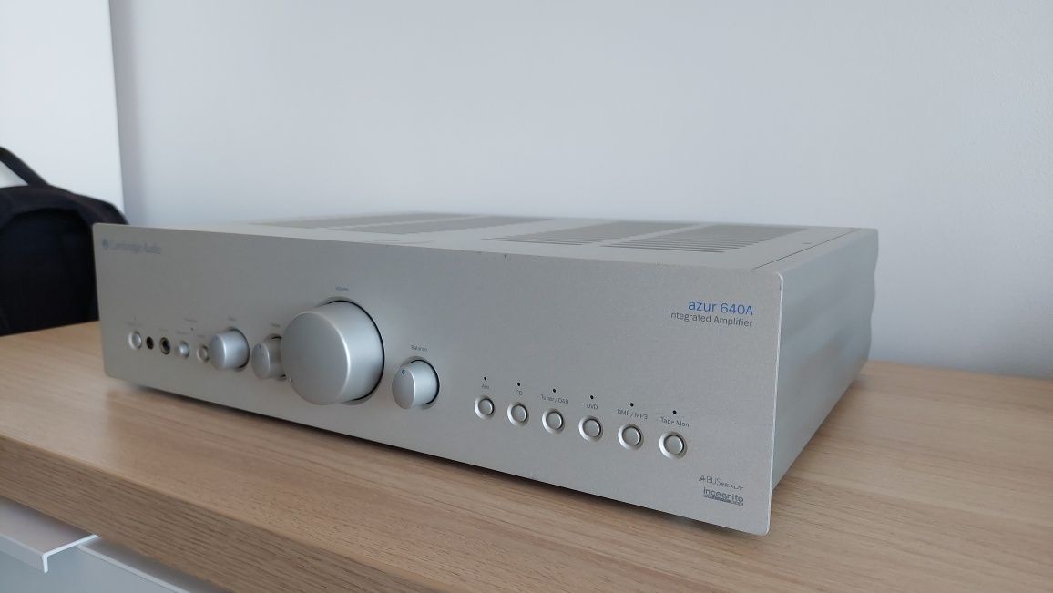 Wzmacniacz Cambridge Audio Azur 640A V2 + pilot