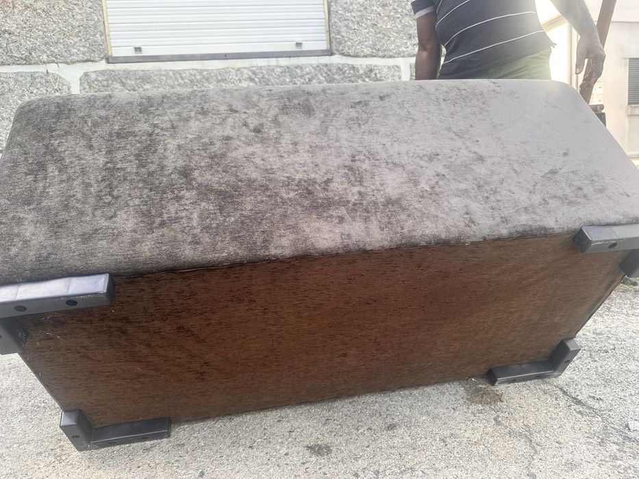 Sofa bares e café 400€ preço acessivel