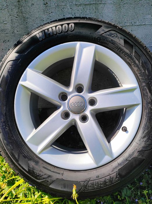 Koła Felgi Aluminiowe z Nowymi Oponami Audi 16 cali 225/55 R16 Zimowe