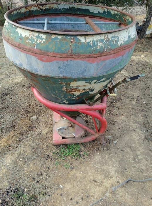 Espalhador de sementes