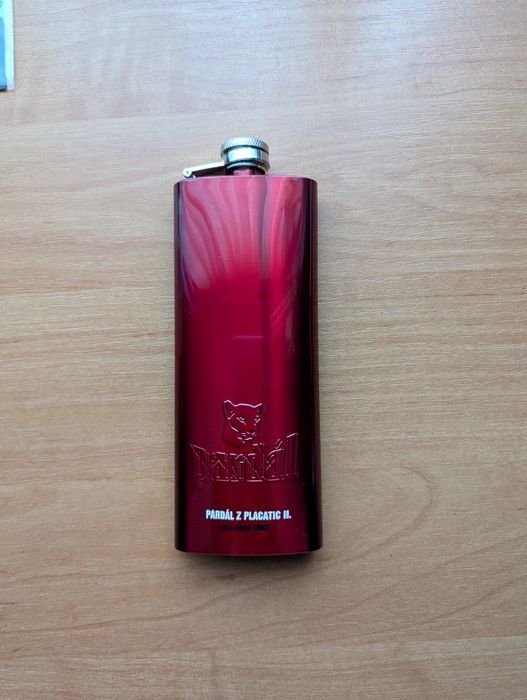 Фляга для алкоголю