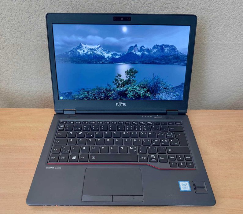 Легкий бізнес-ультрабук Fujitsu U728 FHD IPS i5(4 ядра)/8Gb/256SSD/UHD