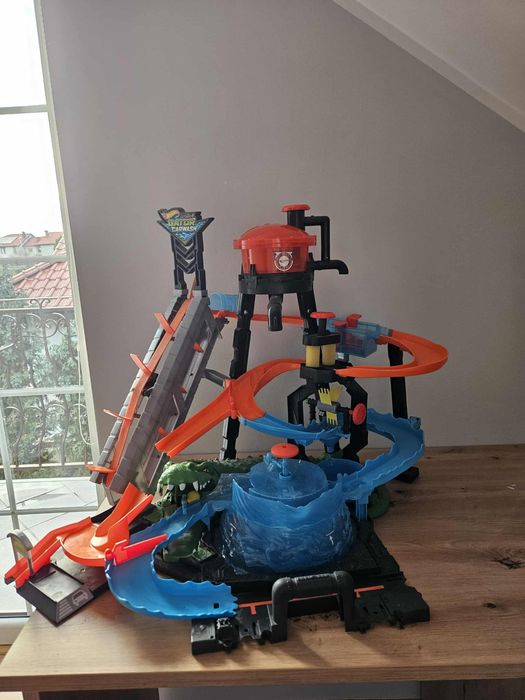 Hot wheels carwasch