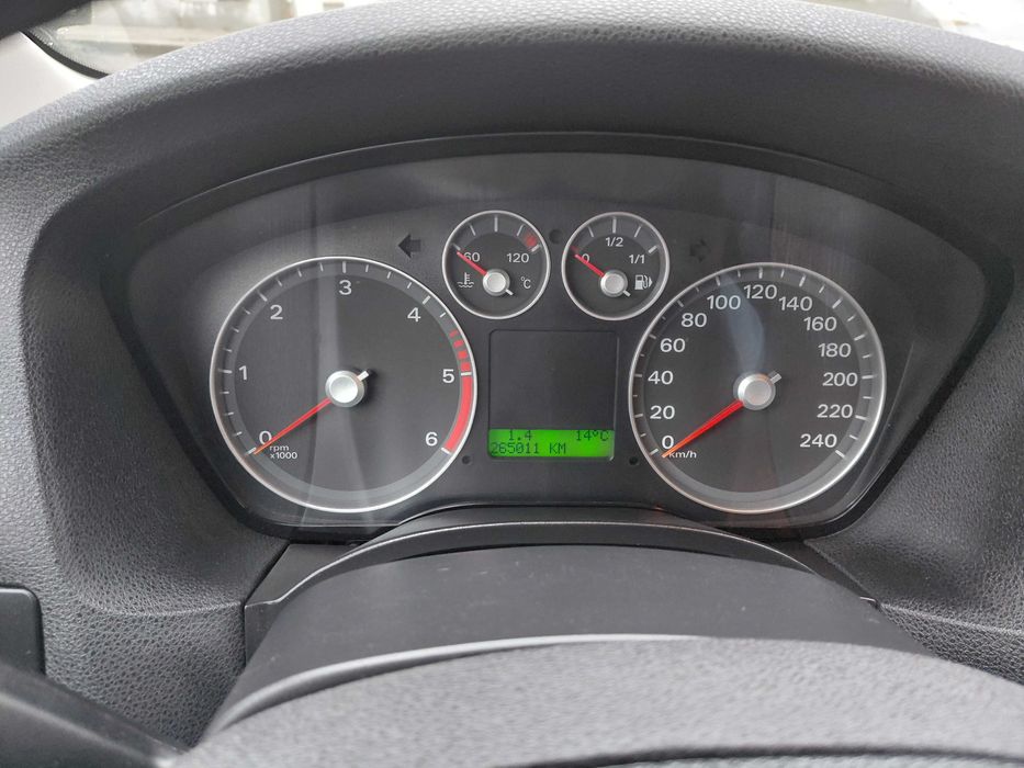 Ford Focus SW 1.6 Tdci NACIONAL