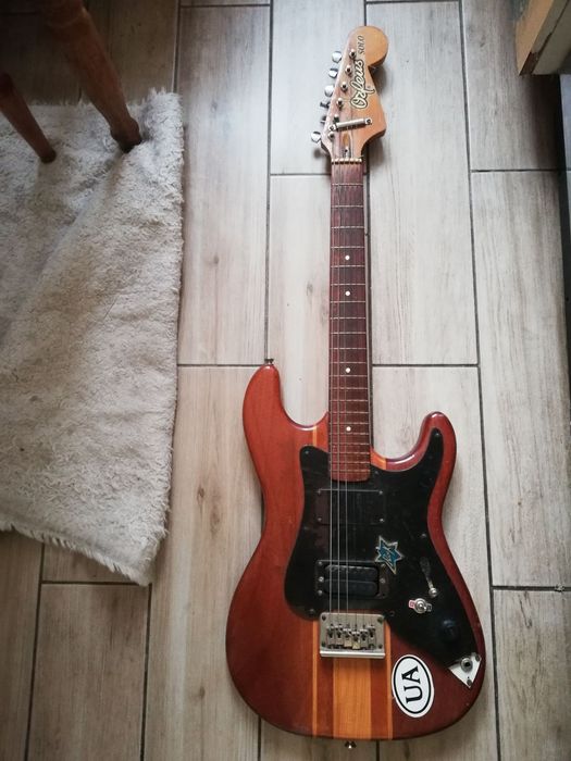 Электрогитара СССР.