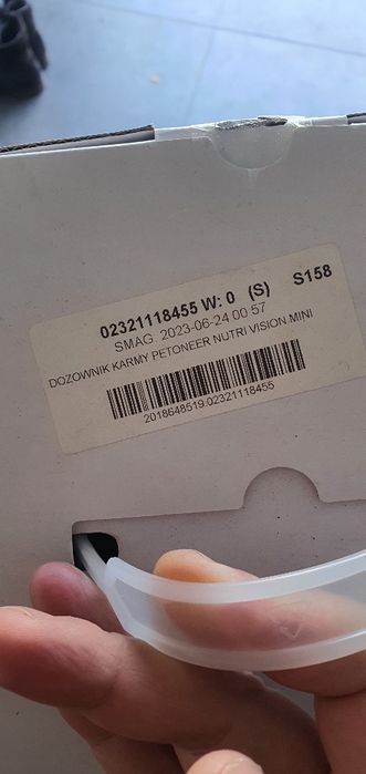 DDozownik Karmy PETONEER Nutri Vision Mini