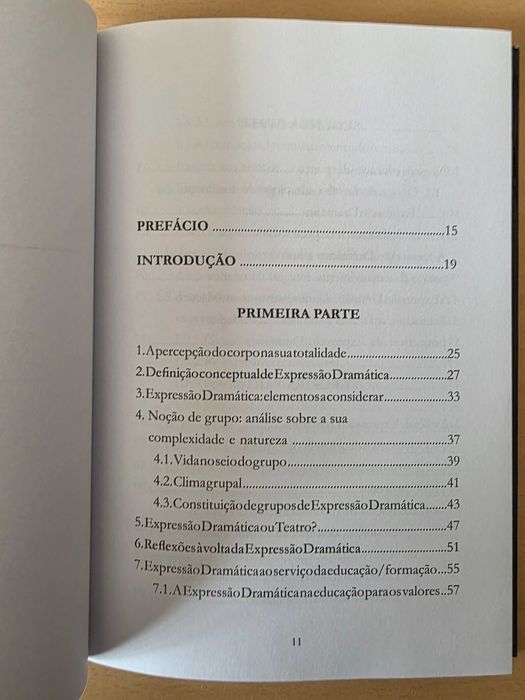 Livro "Expressão Dramática: Práticas Educativas" de Maria José Cunha