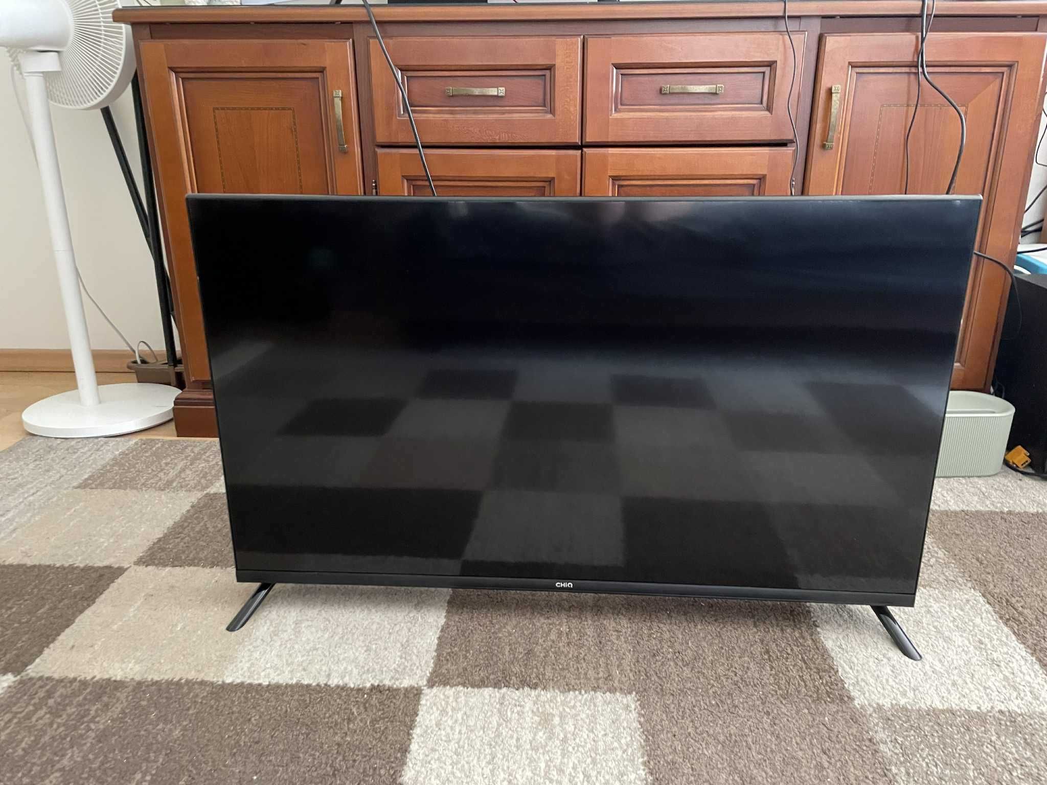 Telewizor QLED CHiQ  40" Smart TV GoogleTV DVB-T2 na Gwarancji
