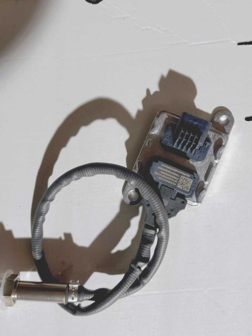 Датчики NOX VW  04L907805CE 04L907805CF 04L907807BQ та інші
