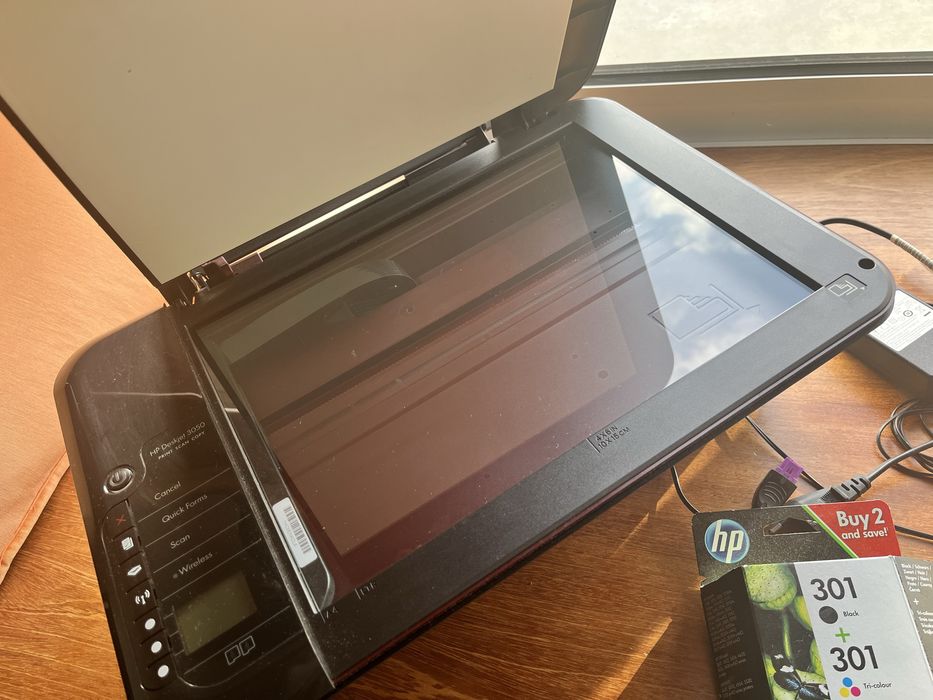 Impressora Multifuncoes HP DeskJet 3050