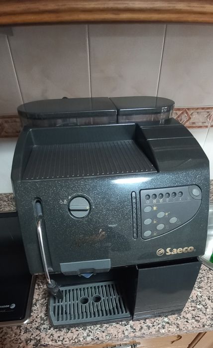 Máquina de Café Saeco Magic deluxe