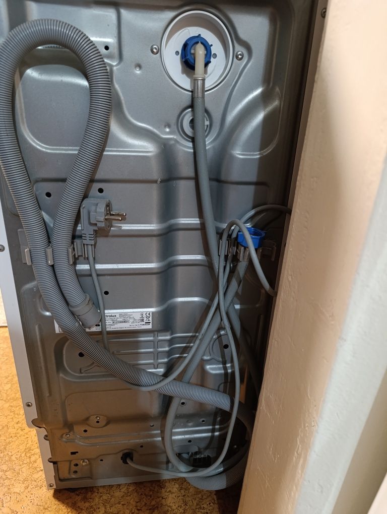 Пральна машина Electrolux