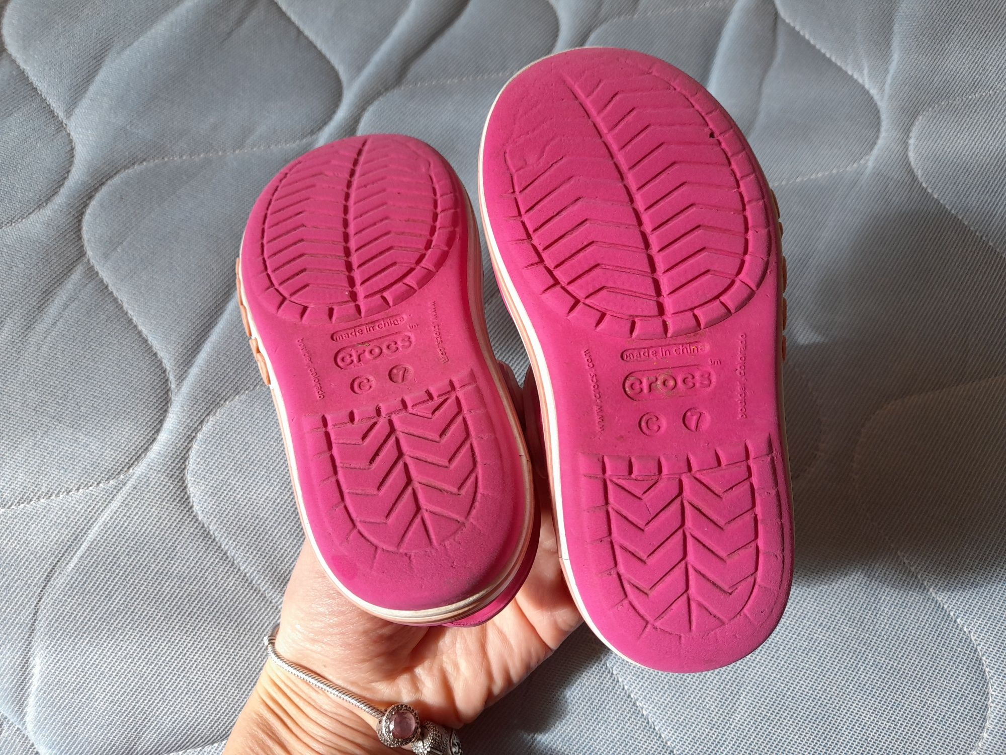 Crocs сандалі рожеві C7/23,5