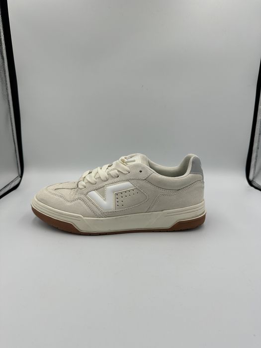 Sneakersy niakie beżowe Vans 43