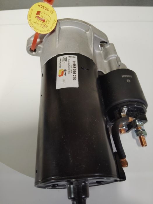 Sprzedam rozrusznik i klucz