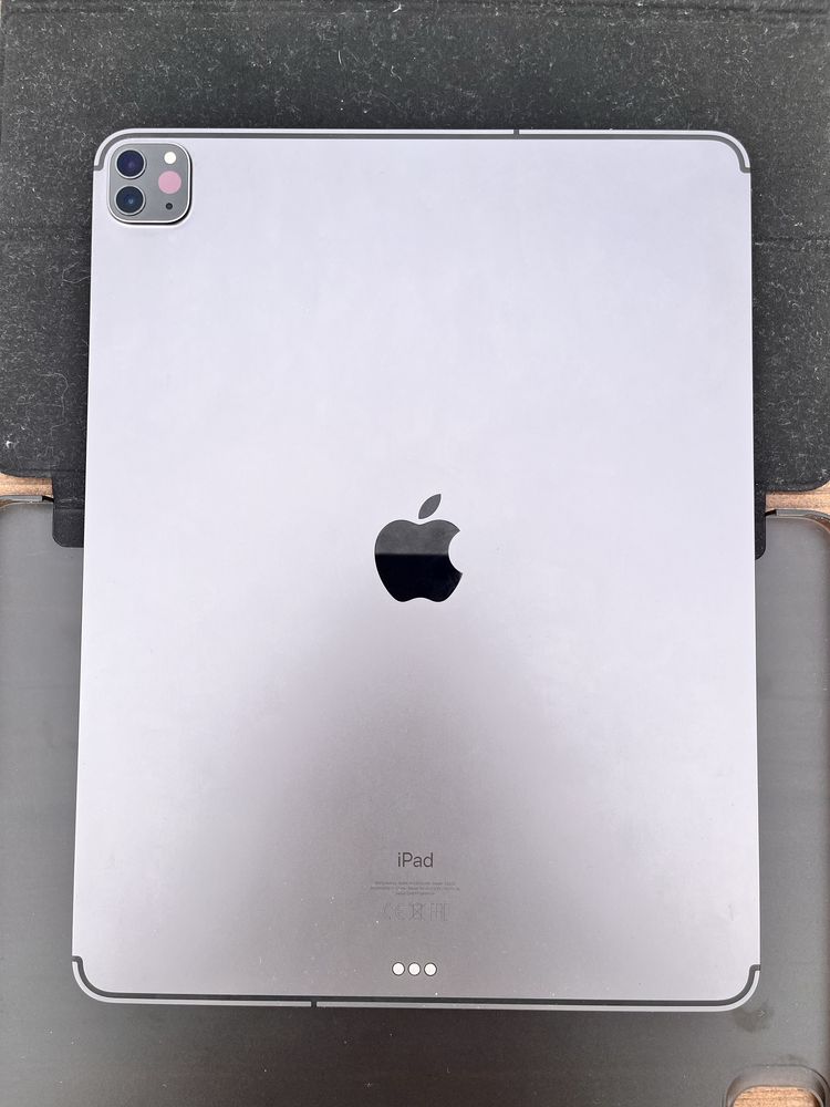 Ipad pro 4 generacja 12,9” 128gb + cellular