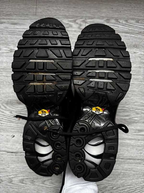 ButyDamskieNikeAirMaxTNPlusBlack nowy rozmiar.40