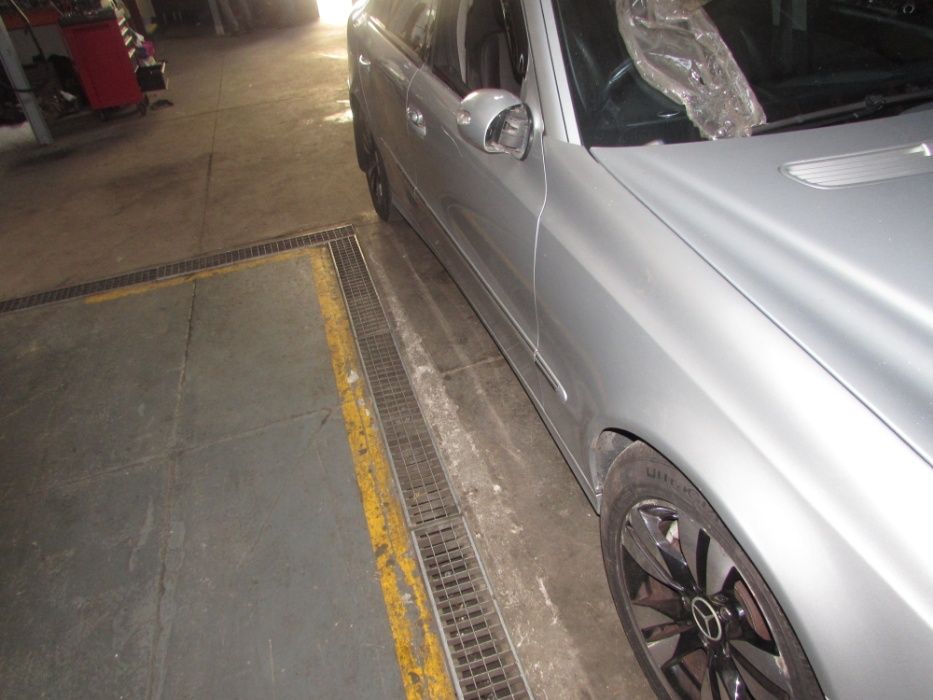 Mercedes E220 CDI W211 para peças