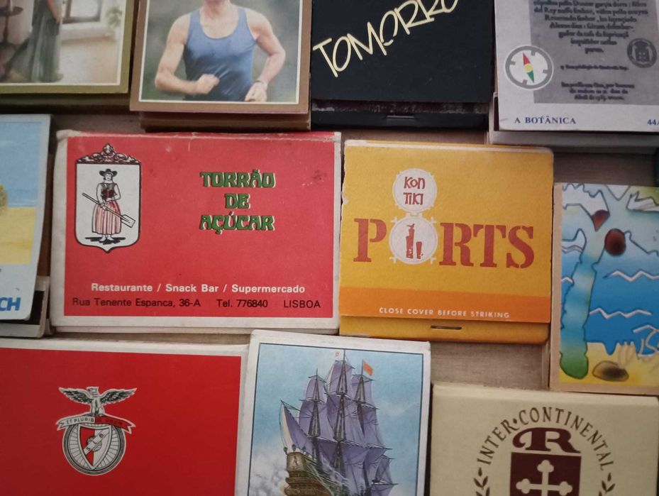Coleção de Carteiras e Caixas de Fósforos