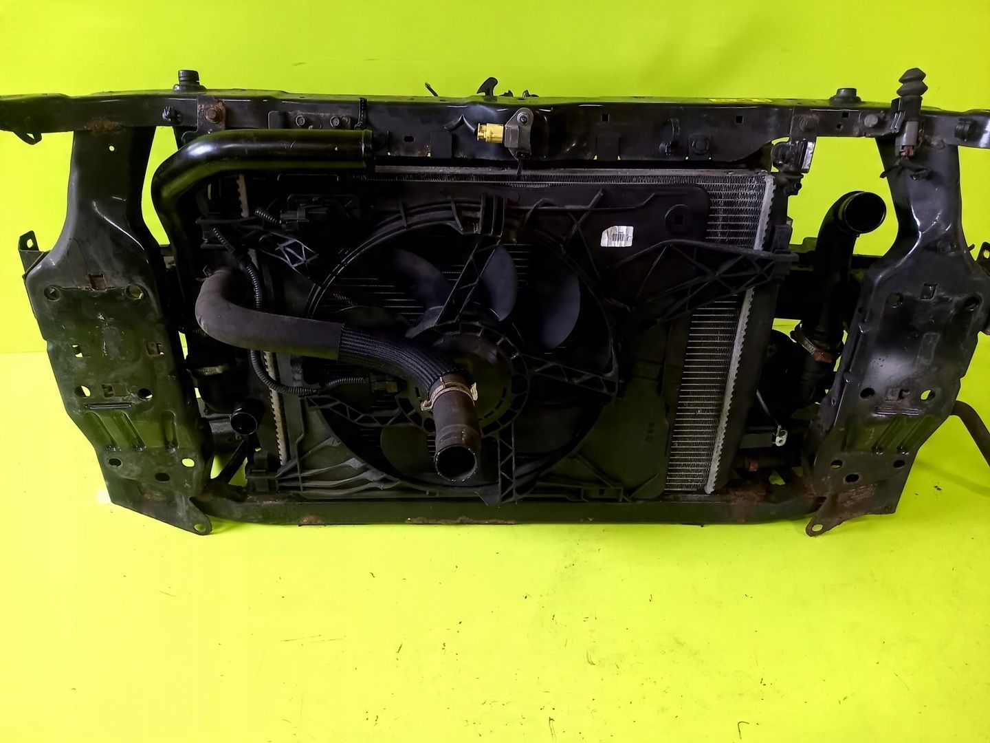 PAS WZMOCNIENIE CHŁODNICE 1.5 DCI NISSAN QASHQAI J10 11R