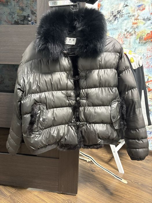 Продам зимову курточку з натурального хутра норки та писець