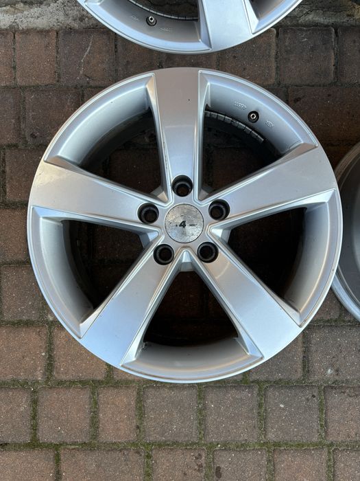 Komplet felg aluminiowych 5x114.3 17' wysyłka!