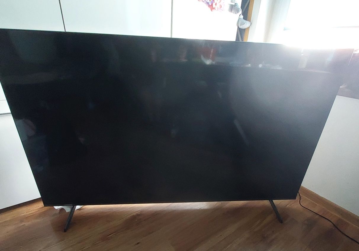 Telewizor 65cali Hisense uszkodzony