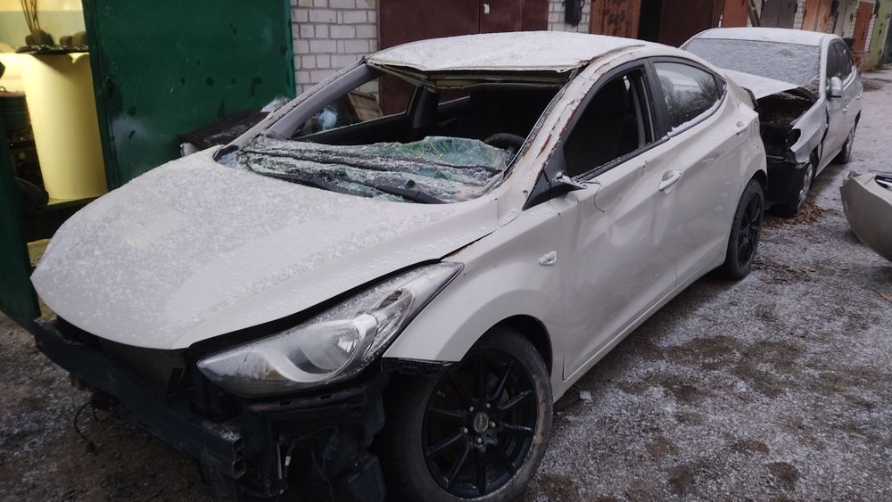 Розборка Hyundai Elantra 2011-16 MD 1.8 АКПП четверть порог мотор